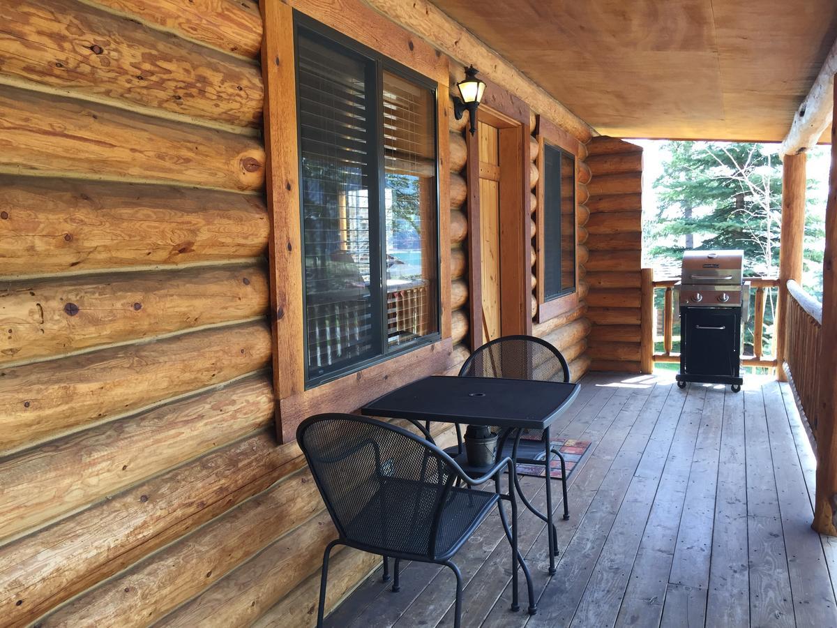 Somers Bay Log Cabin Lodging Hotell Eksteriør bilde